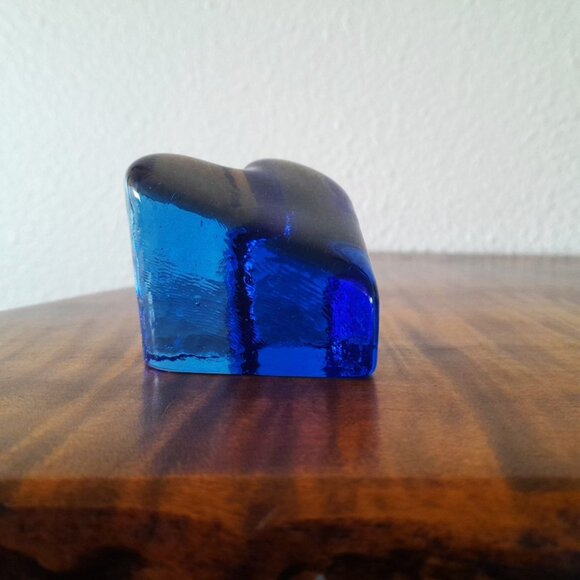 Fire & Light Heart Recycled Glass Signed Cobalt Blue Collector Vintage Retro - Picture 2 of 5
